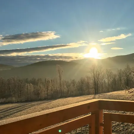 アパート Sunrise Z Widokiem シクラルスカ・ポレンバ