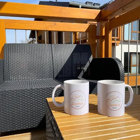 Sunrise Z Widokiem シクラルスカ・ポレンバ