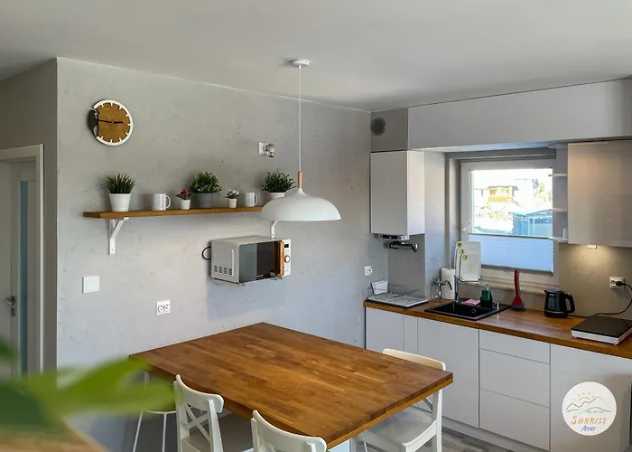 Sunrise Z Widokiem Apartment *